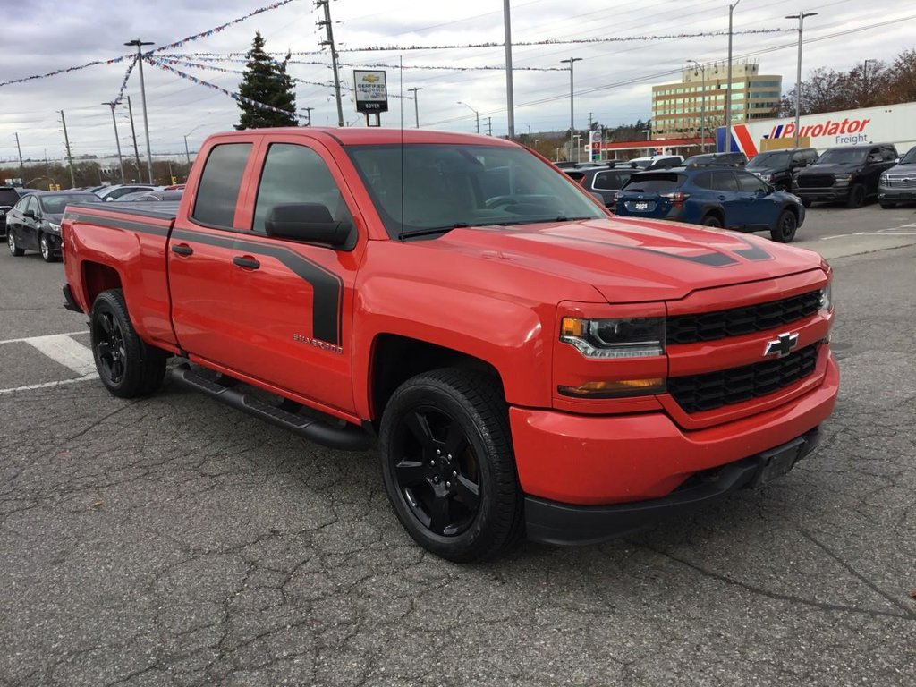 2017 Chevrolet Silverado 1500 in Pickering, Ontario - 7 - w1024h768px