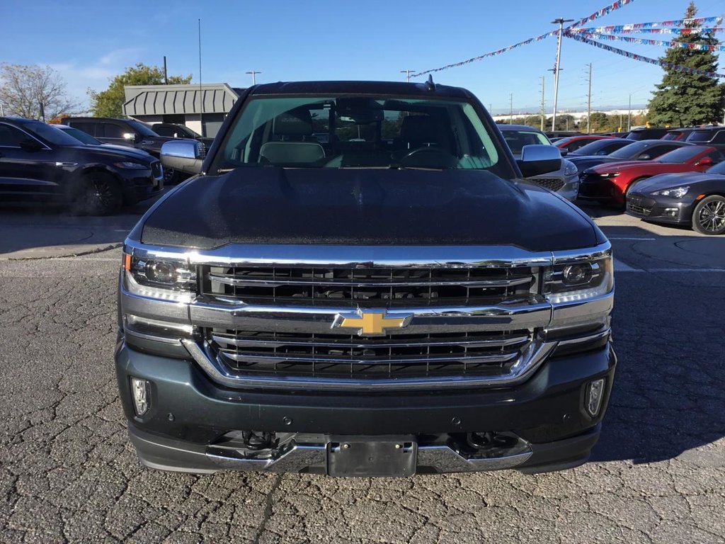 2018 Chevrolet Silverado 1500 in Pickering, Ontario - 8 - w1024h768px