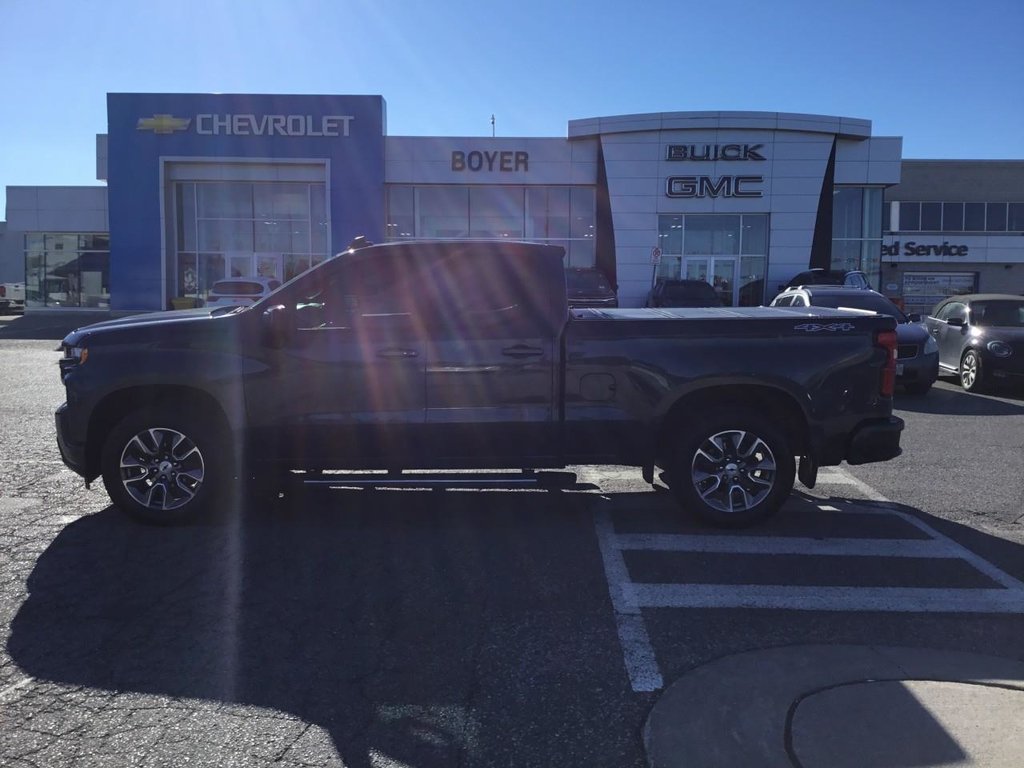 2020 Chevrolet Silverado 1500 in Pickering, Ontario - 2 - w1024h768px