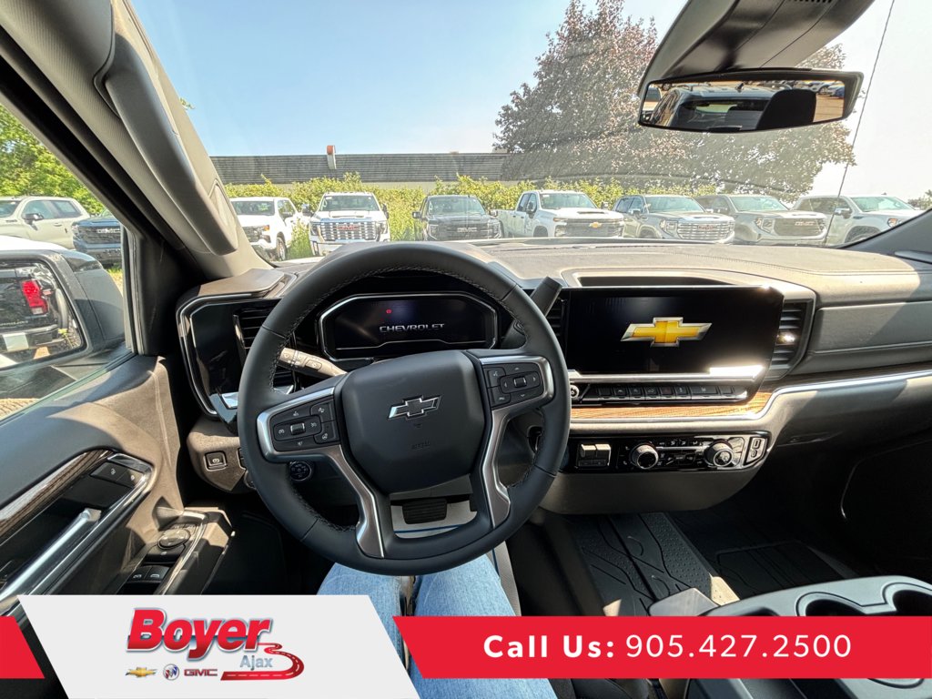 2024 Chevrolet Silverado 1500 in Pickering, Ontario - 16 - w1024h768px