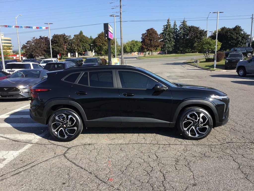 2024 Chevrolet Trax in Pickering, Ontario - 6 - w1024h768px