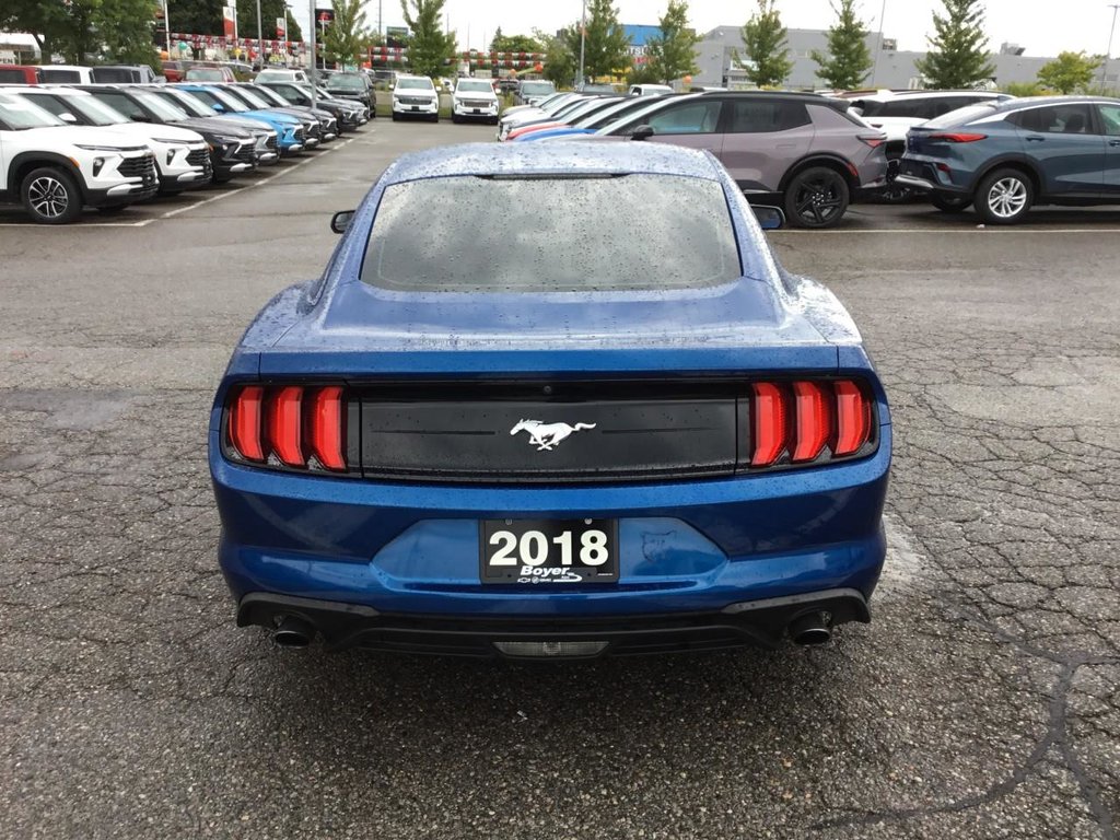 2018 Ford Mustang in Pickering, Ontario - 4 - w1024h768px