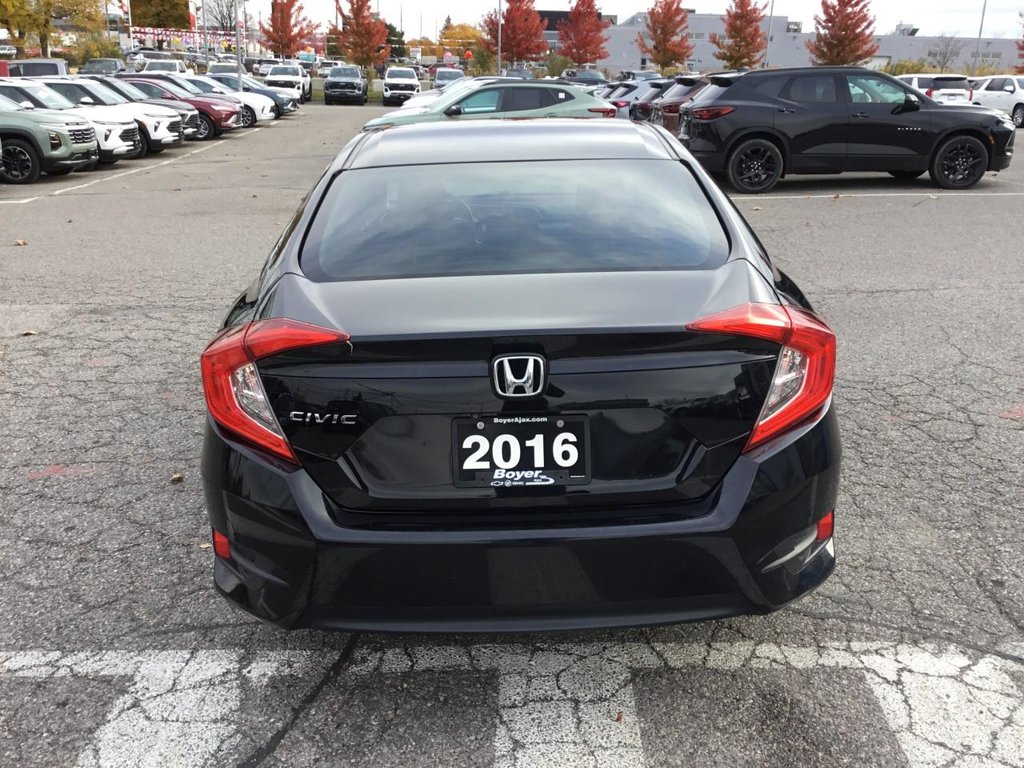 2016 Honda Civic in Pickering, Ontario - 4 - w1024h768px