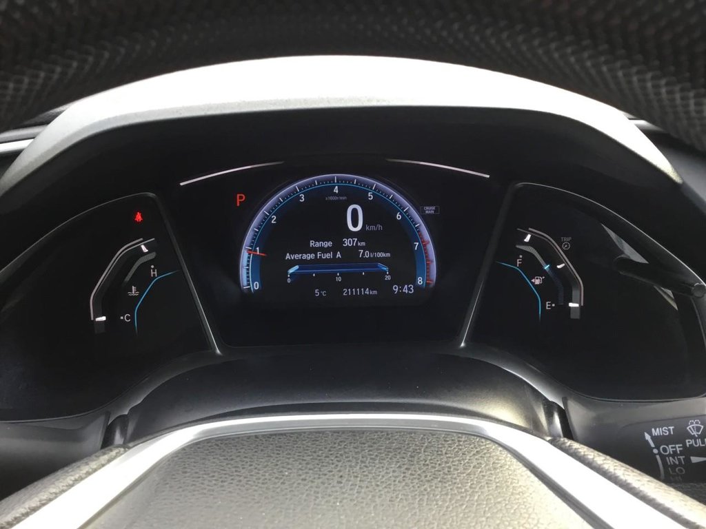 2016 Honda Civic in Pickering, Ontario - 15 - w1024h768px