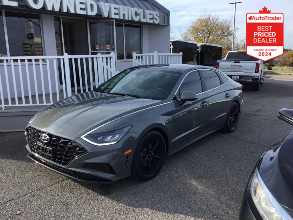 2021 Hyundai Sonata in Pickering, Ontario - 1 - w1024h768px