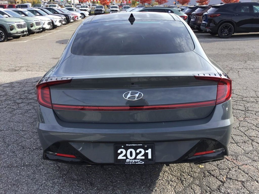 2021 Hyundai Sonata in Pickering, Ontario - 4 - w1024h768px