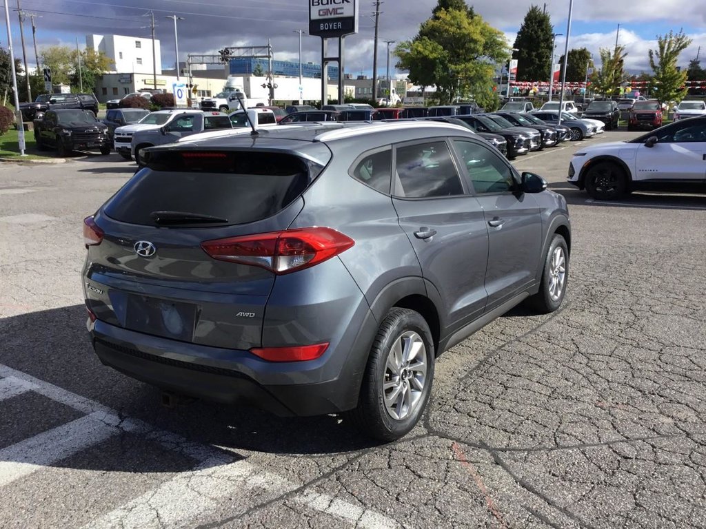 2016 Hyundai Tucson in Pickering, Ontario - 5 - w1024h768px