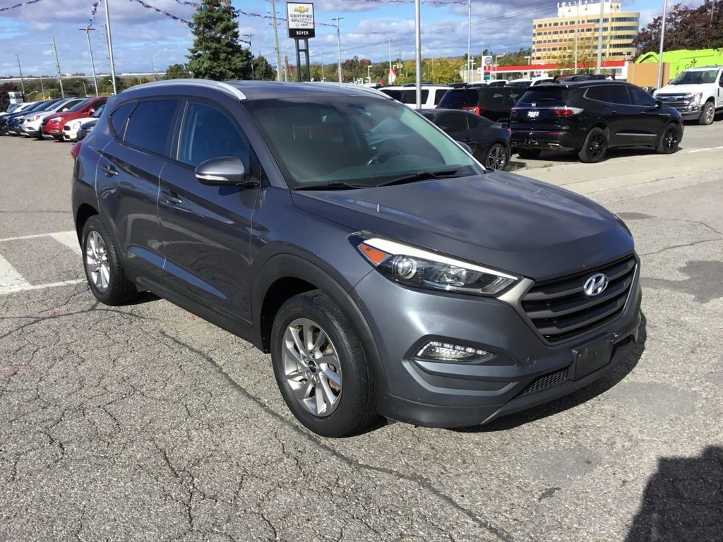 2016 Hyundai Tucson in Pickering, Ontario - 7 - w1024h768px