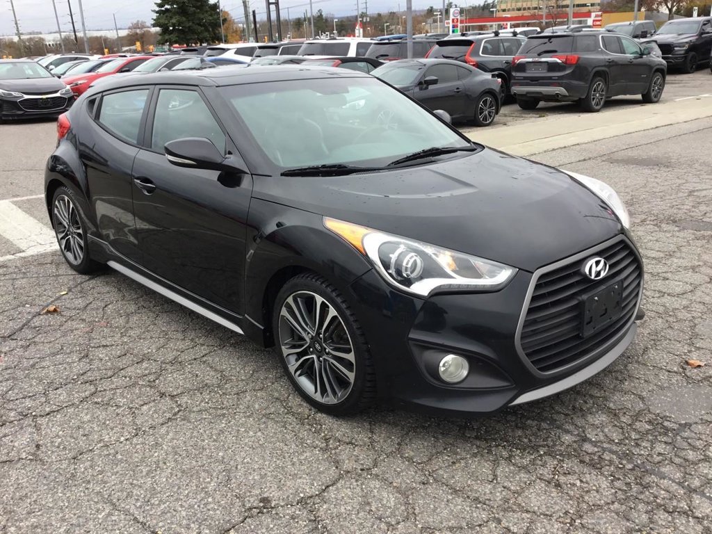 2016 Hyundai Veloster in Pickering, Ontario - 7 - w1024h768px