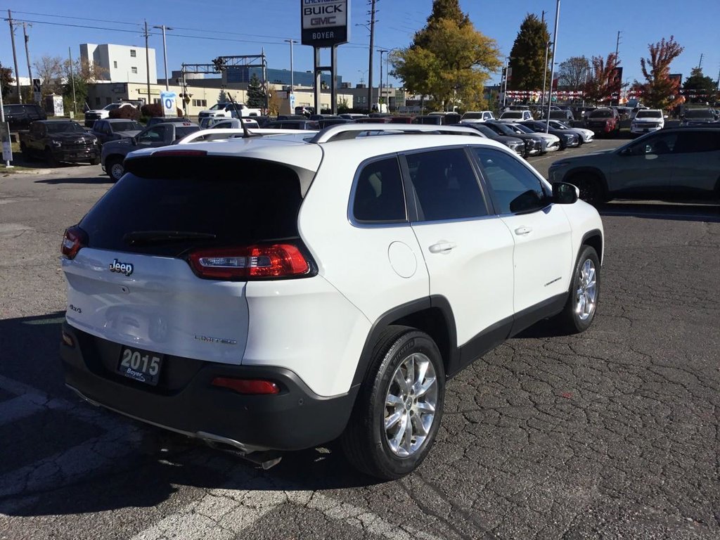 2015 Jeep Cherokee in Pickering, Ontario - 5 - w1024h768px