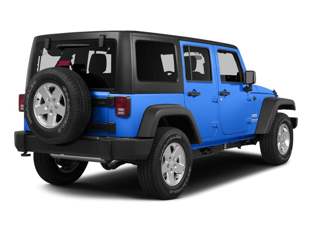 2015 Jeep Wrangler Unlimited in Pickering, Ontario - 2 - w1024h768px