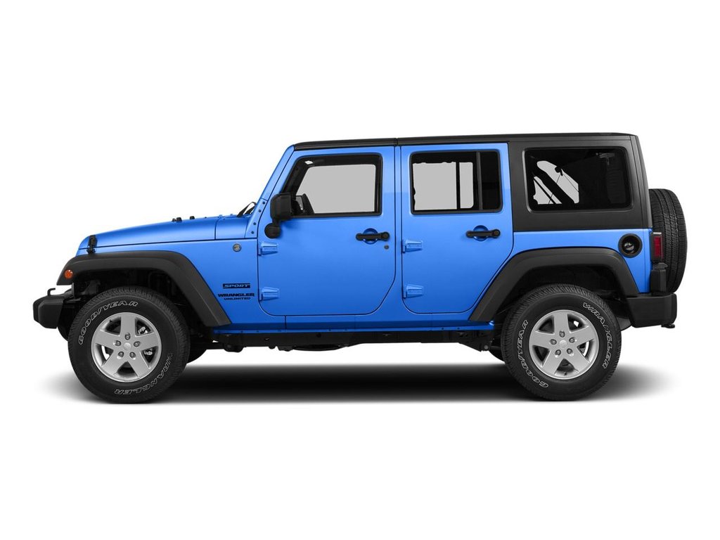 2015 Jeep Wrangler Unlimited in Pickering, Ontario - 3 - w1024h768px