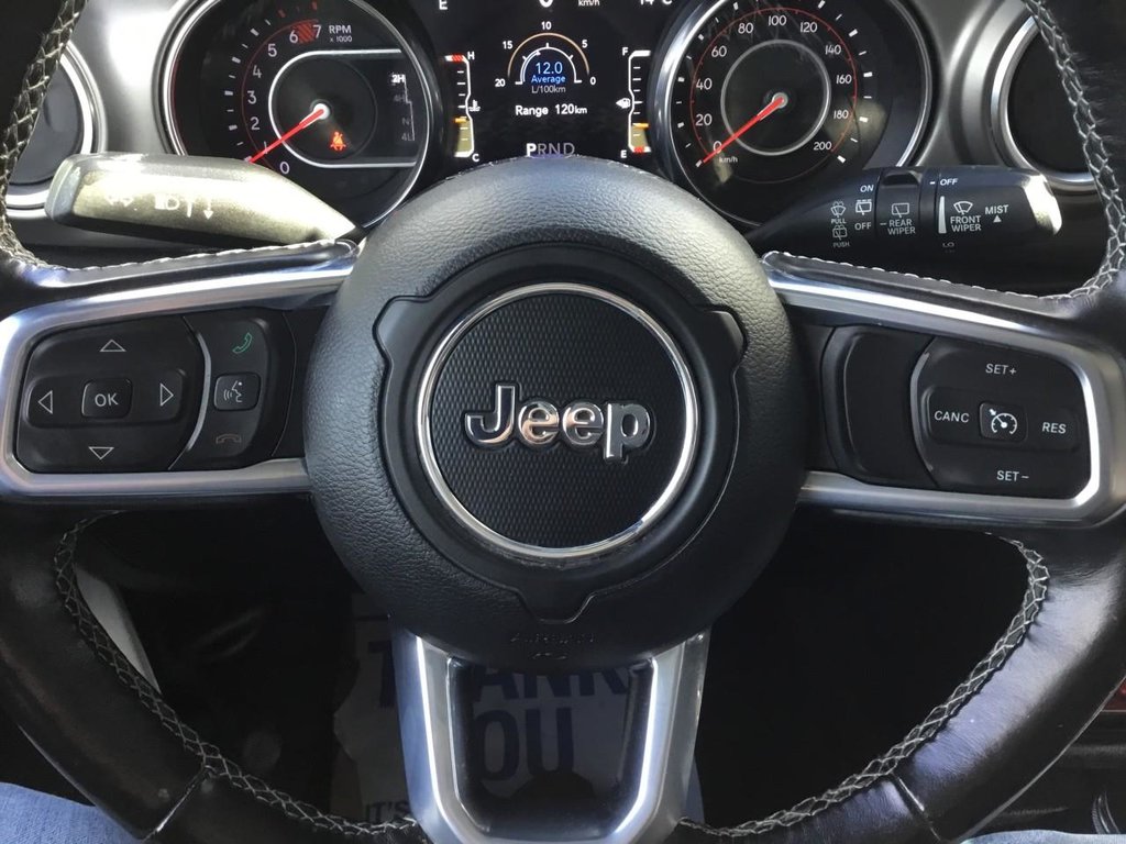 2021 Jeep Wrangler Unlimited in Pickering, Ontario - 13 - w1024h768px