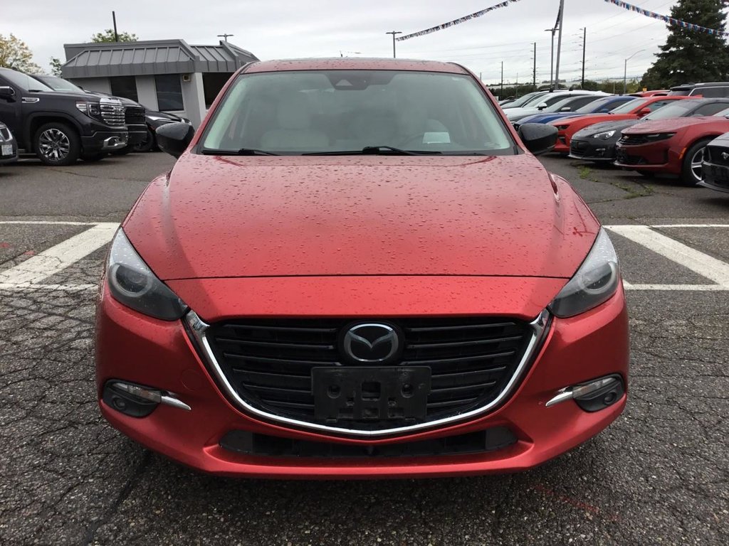 2018 Mazda 3 in Pickering, Ontario - 9 - w1024h768px