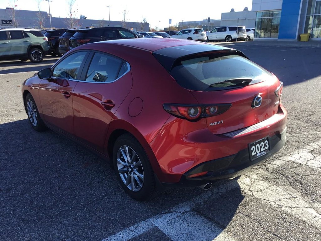 2023 Mazda 3 in Pickering, Ontario - 3 - w1024h768px