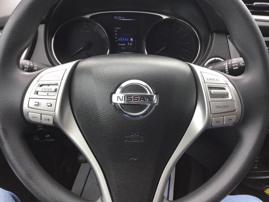 2016 Nissan Rogue in Pickering, Ontario - 12 - w1024h768px