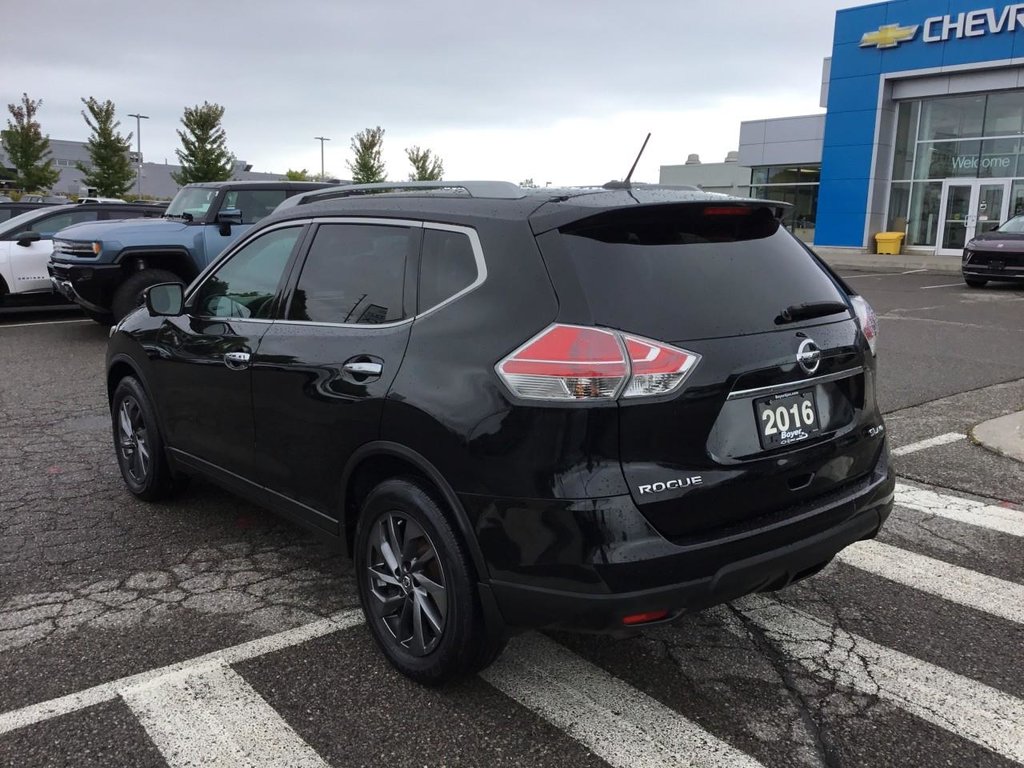 2016 Nissan Rogue in Pickering, Ontario - 3 - w1024h768px