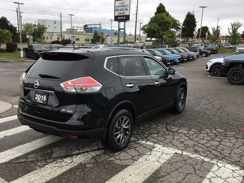 2016 Nissan Rogue in Pickering, Ontario - 5 - w1024h768px