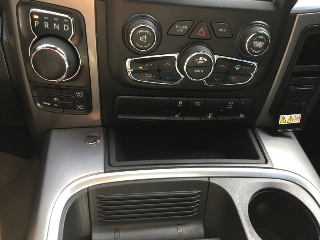 2021 Ram 1500 Classic in Pickering, Ontario - 14 - w1024h768px