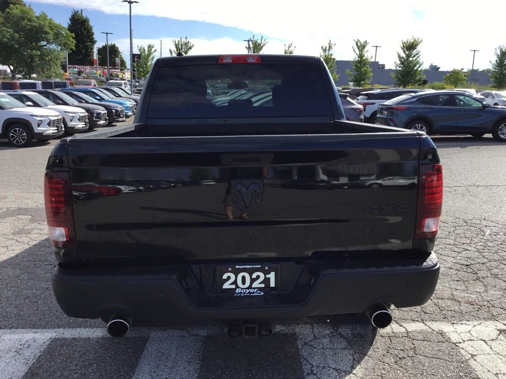 2021 Ram 1500 Classic in Pickering, Ontario - 4 - w1024h768px