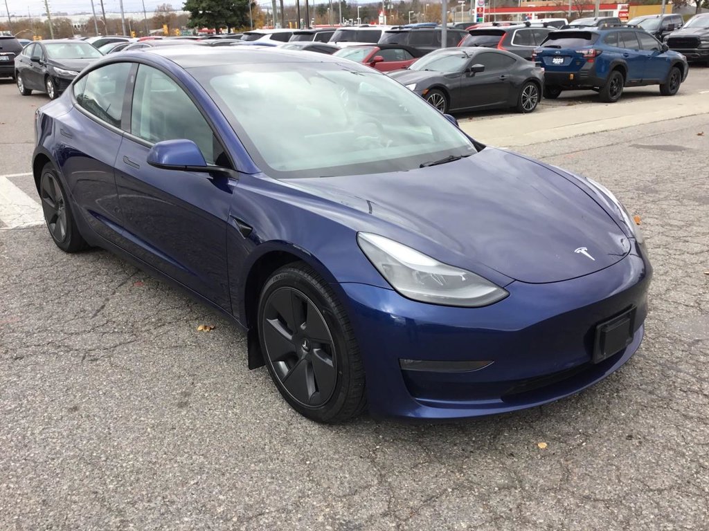 2022 Tesla MODEL 3 in Pickering, Ontario - 7 - w1024h768px