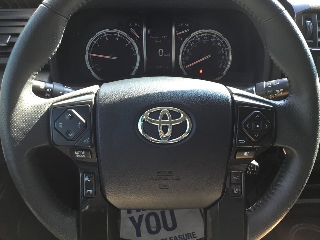 2020 Toyota 4Runner in Pickering, Ontario - 16 - w1024h768px