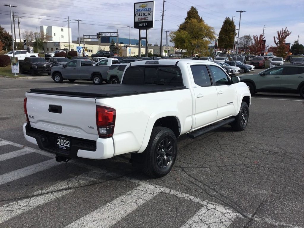 2022 Toyota Tacoma in Pickering, Ontario - 5 - w1024h768px