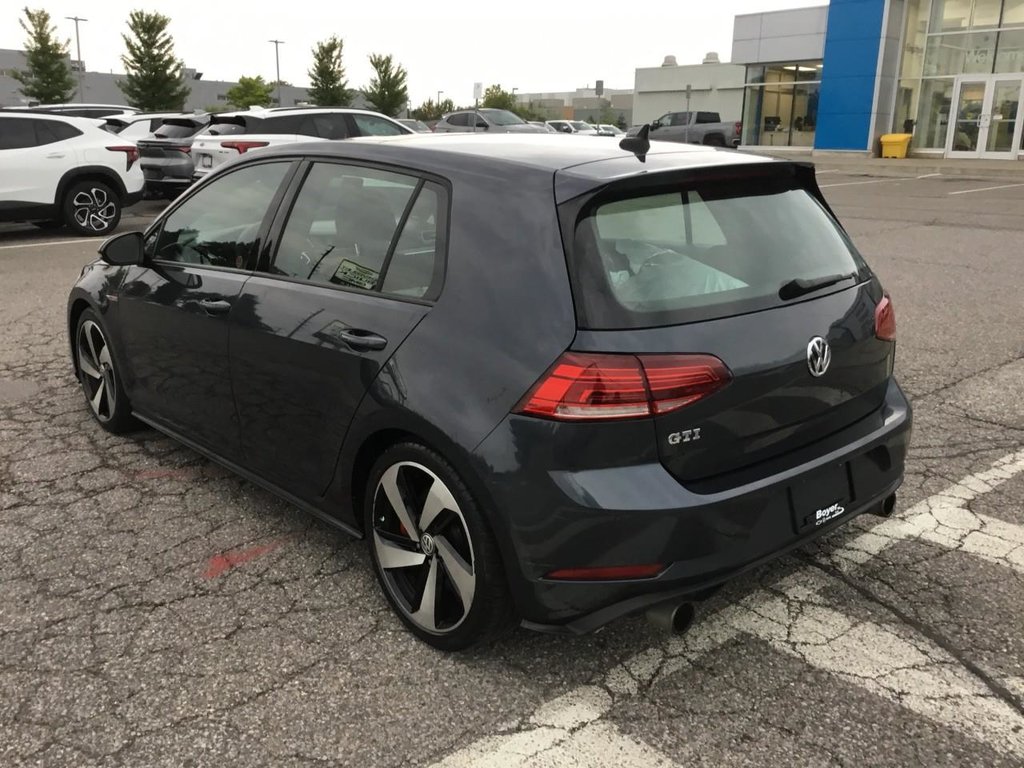 2018 Volkswagen Golf GTI in Pickering, Ontario - 3 - w1024h768px