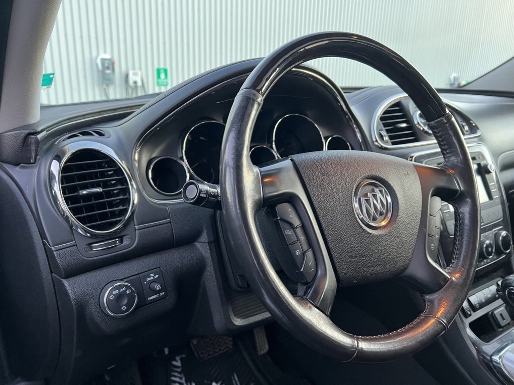 2016 Buick Enclave Leather in Saint John, New Brunswick - 16 - w1024h768px