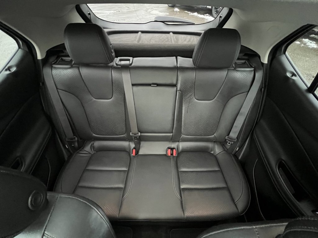 2021 Buick Encore GX Essence in Saint John, New Brunswick - 11 - w1024h768px