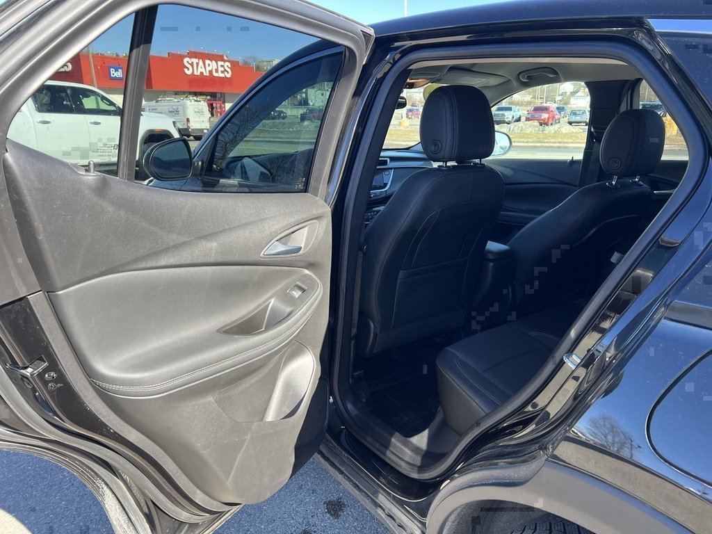 2022 Buick Encore GX Preferred in Saint John, New Brunswick - 9 - w1024h768px