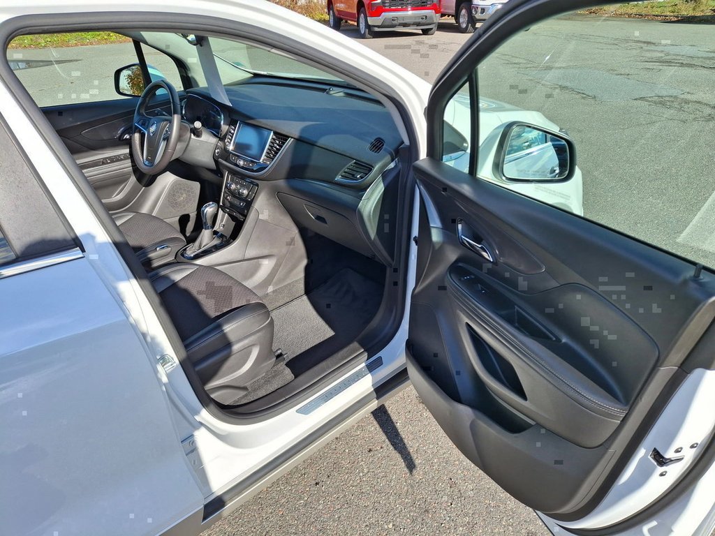 2019 Buick Encore in Saint John, New Brunswick - 9 - w1024h768px
