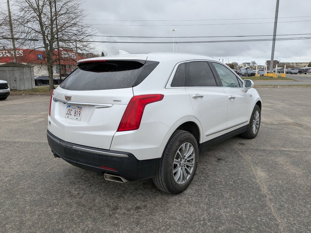 2018 Cadillac XT5 Luxury AWD in Saint John, New Brunswick - 4 - w1024h768px