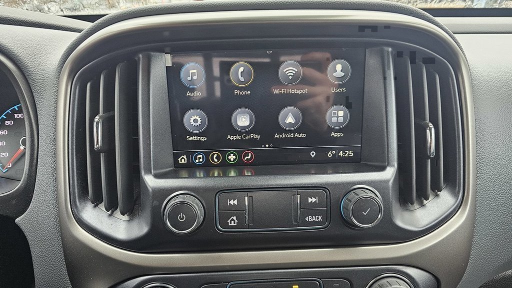 2022 Chevrolet Colorado in Saint John, New Brunswick - 13 - w1024h768px