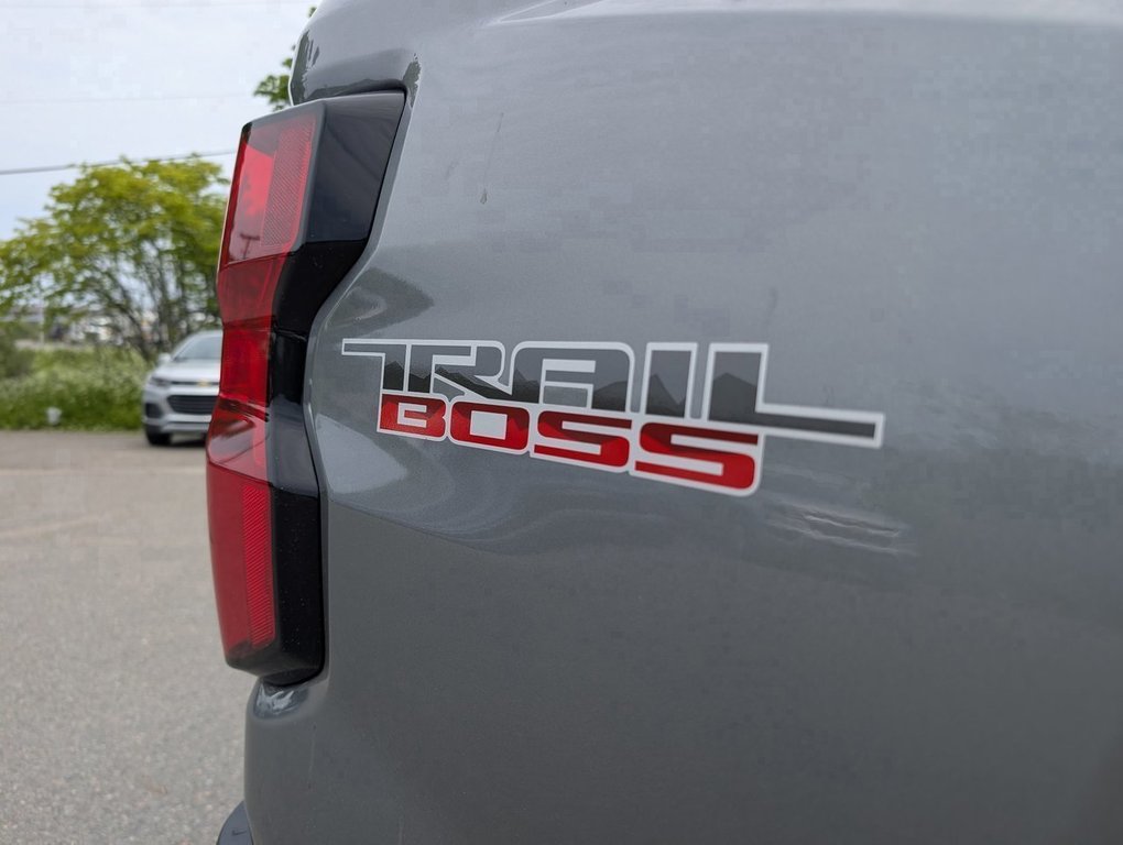 2023 Chevrolet Colorado 4WD Trail Boss in Saint John, New Brunswick - 5 - w1024h768px