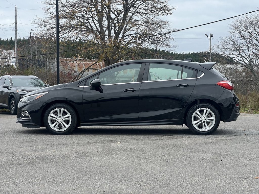 2018 Chevrolet Cruze LT in Saint John, New Brunswick - 8 - w1024h768px