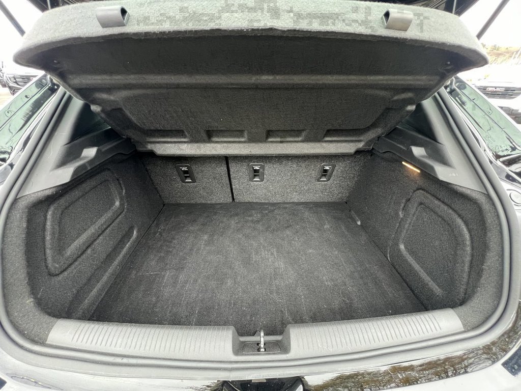 2018 Chevrolet Cruze in Saint John, New Brunswick - 20 - w1024h768px