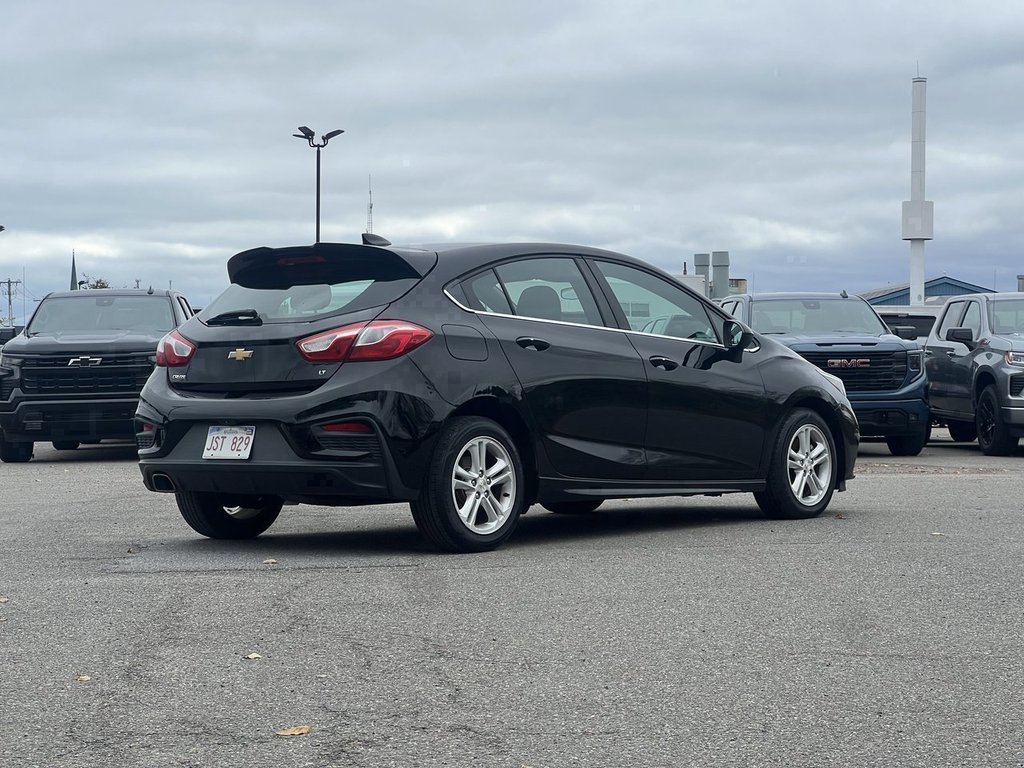 2018 Chevrolet Cruze LT in Saint John, New Brunswick - 5 - w1024h768px