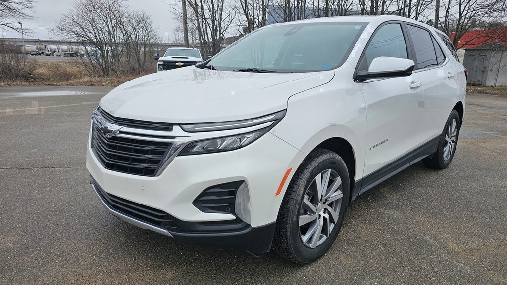 2022 Chevrolet Equinox in Saint John, New Brunswick - 1 - w1024h768px