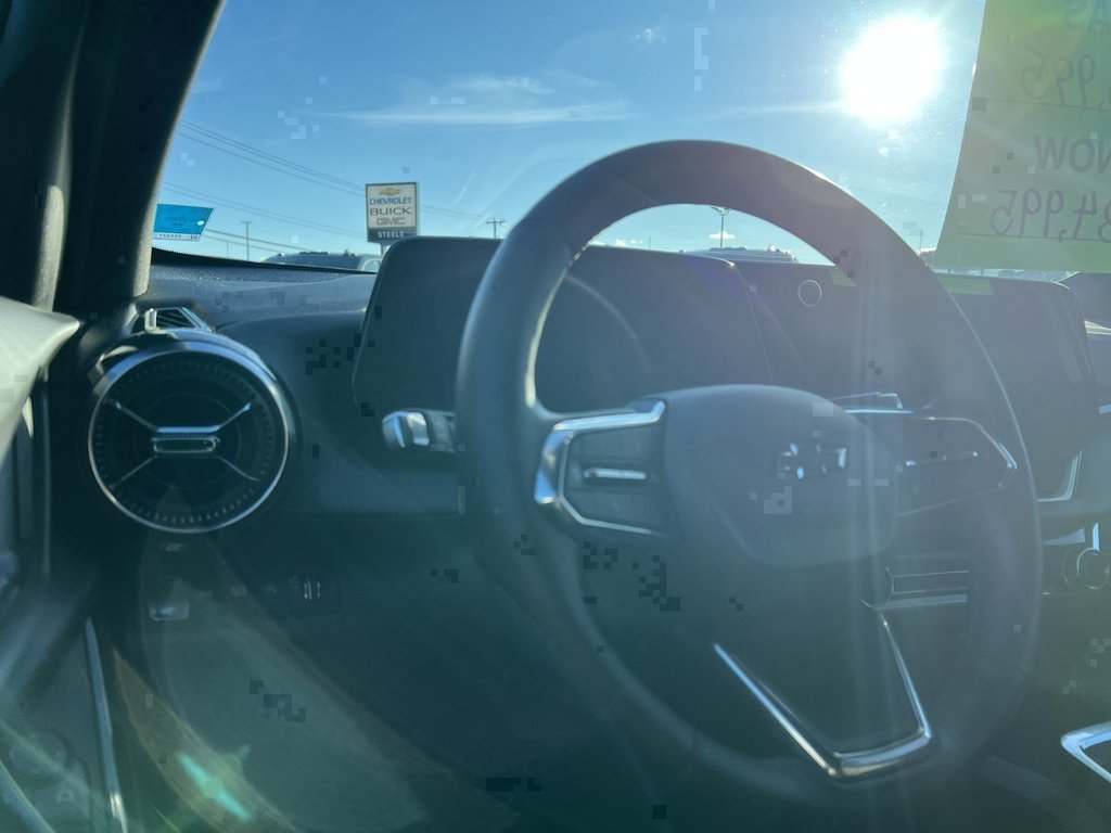 2025 Chevrolet Equinox AWD LT in Saint John, New Brunswick - 15 - w1024h768px