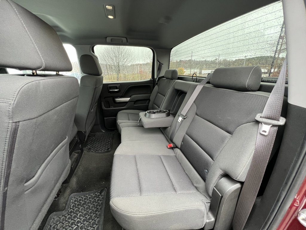 2017 Chevrolet Silverado 1500 LT in Saint John, New Brunswick - 12 - w1024h768px