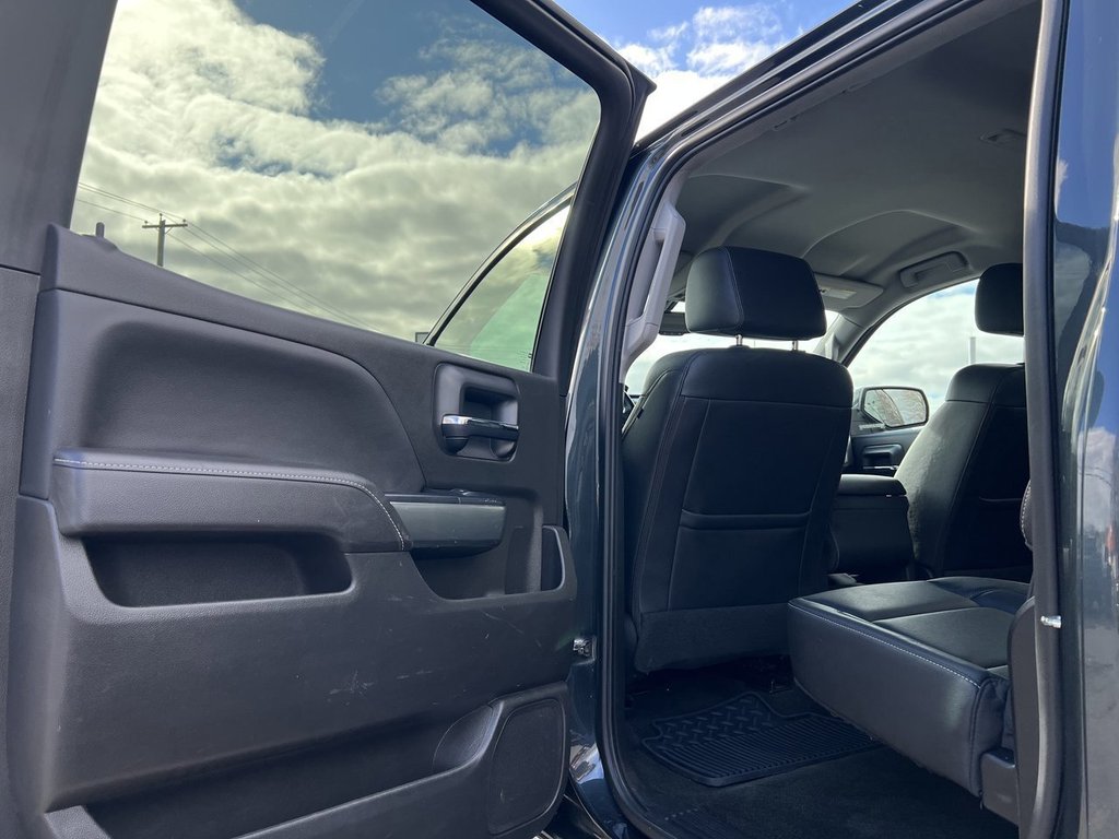 2018 Chevrolet Silverado 1500 LT in Saint John, New Brunswick - 13 - w1024h768px