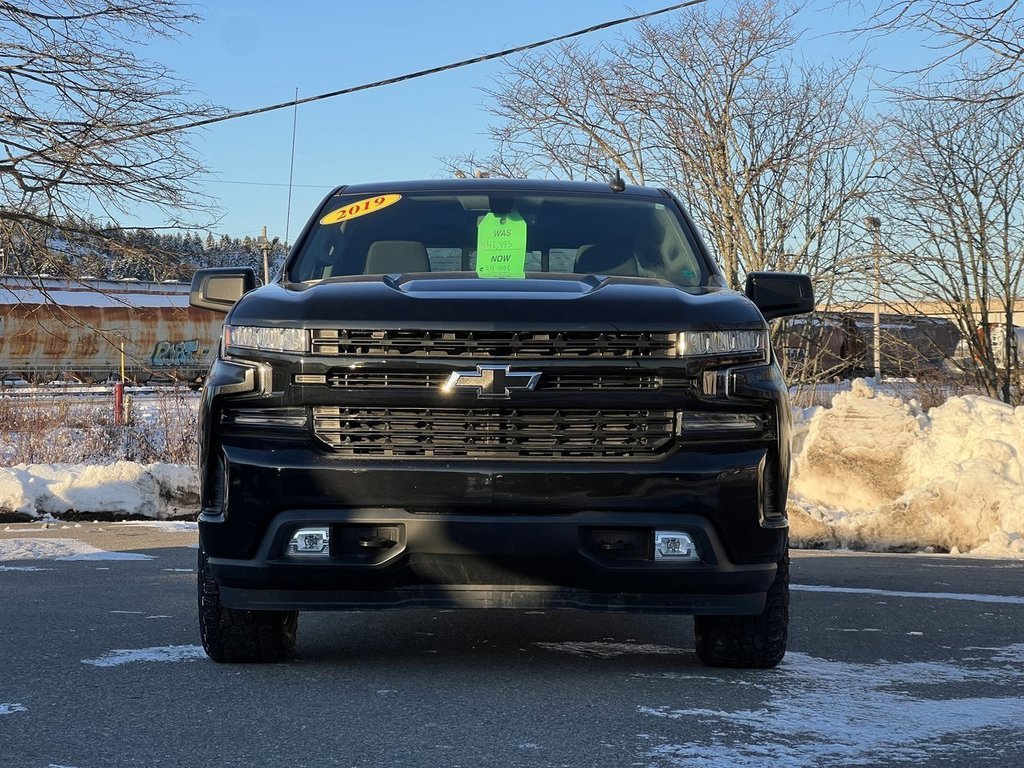 2019 Chevrolet Silverado 1500 in Saint John, New Brunswick - 2 - w1024h768px