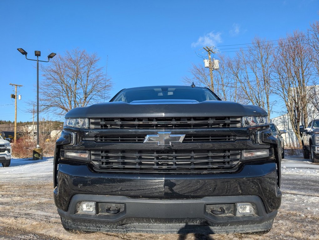 2020 Chevrolet Silverado 1500 in Saint John, New Brunswick - 2 - w1024h768px