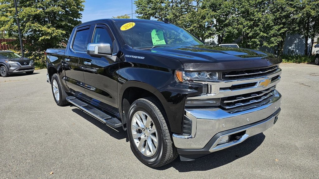 2020 Chevrolet Silverado 1500 in Saint John, New Brunswick - 3 - w1024h768px