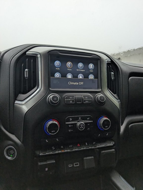 2021 Chevrolet Silverado 1500 in Saint John, New Brunswick - 8 - w1024h768px