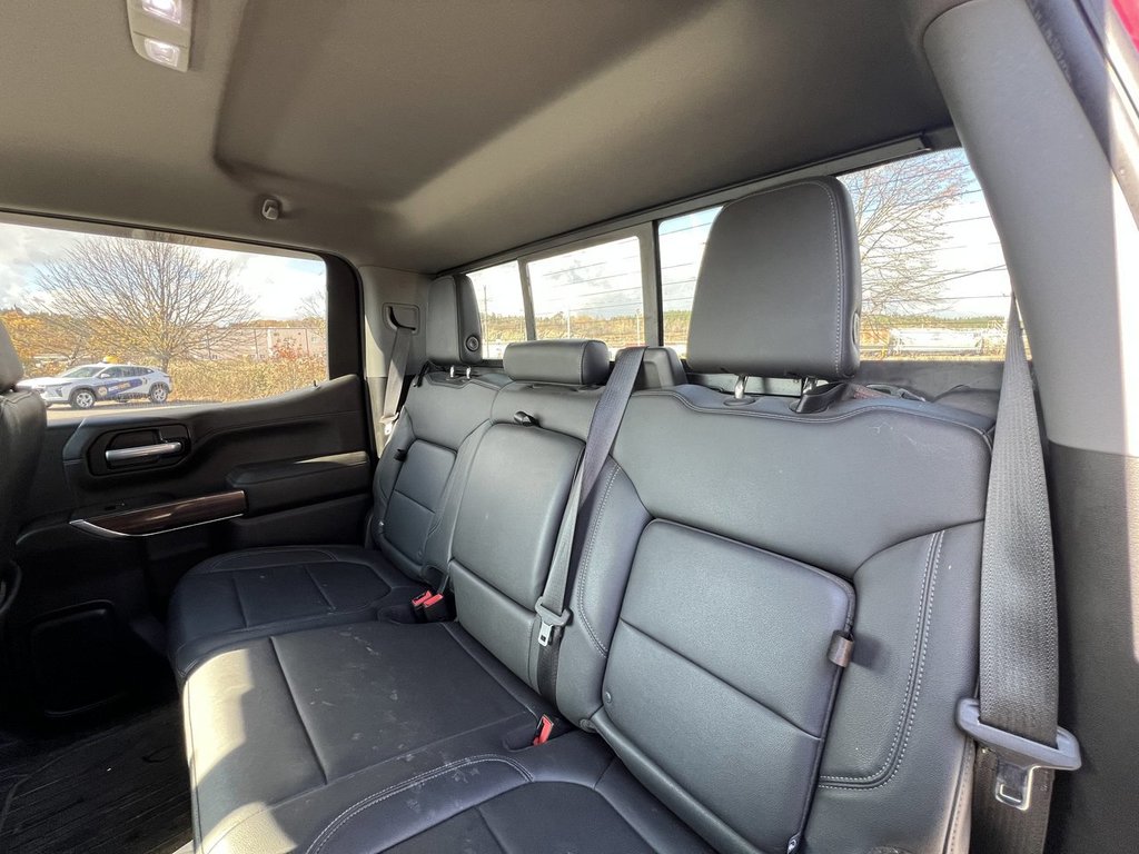 2021 Chevrolet Silverado 1500 in Saint John, New Brunswick - 12 - w1024h768px