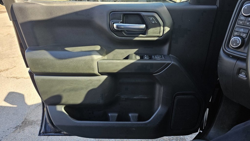 2023 Chevrolet Silverado 1500 Custom Trail Boss in Saint John, New Brunswick - 11 - w1024h768px