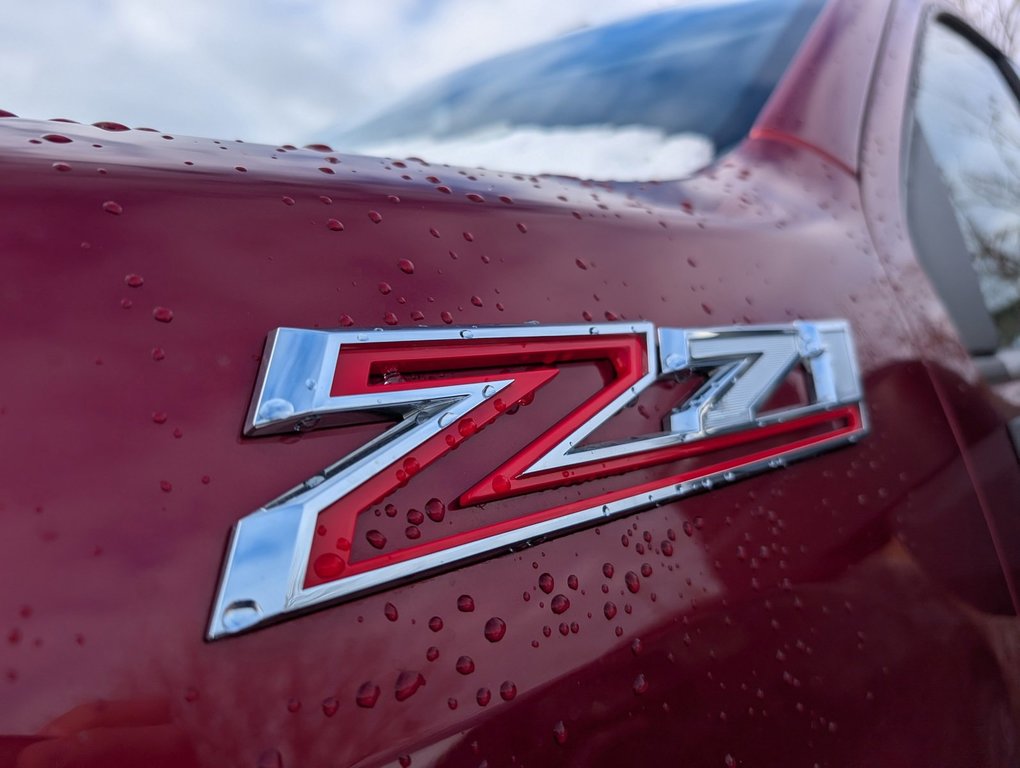 2020  Silverado 2500HD LTZ in Saint John, New Brunswick - 5 - w1024h768px