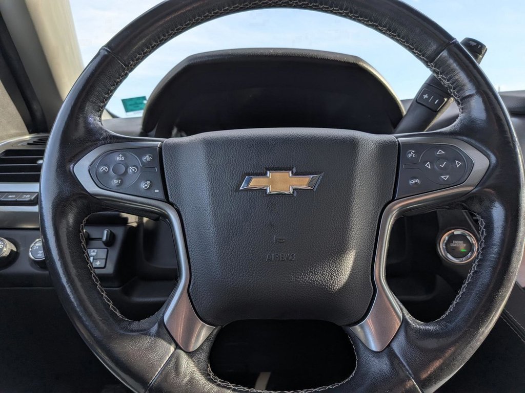 2020 Chevrolet Suburban Premier in Saint John, New Brunswick - 5 - w1024h768px